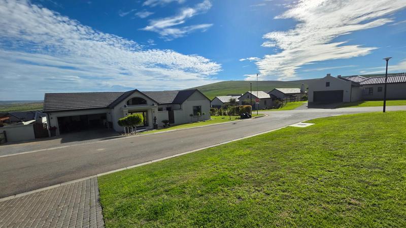 3 Bedroom Property for Sale in Hartenbos Western Cape